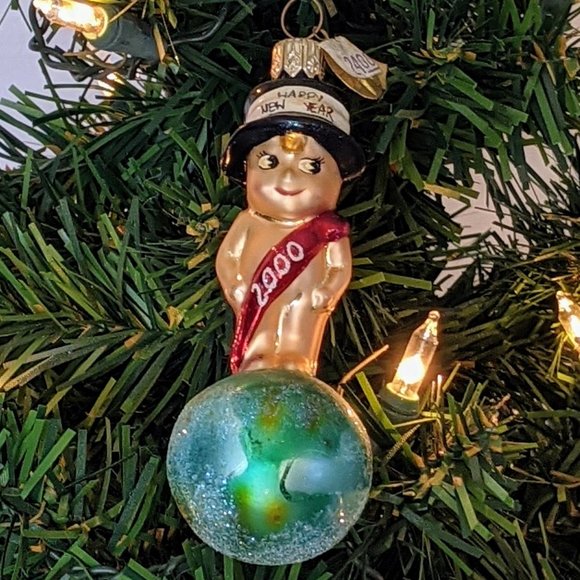 2000 Christopher Radko "Millenium Munchkin" Baby Fine Glass Ornament - Picture 5 of 5